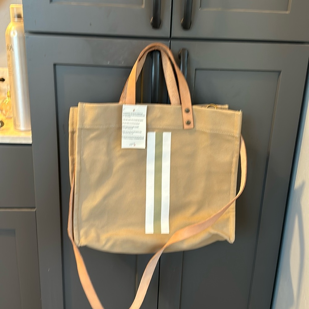 Parker Thatch canvas tote NWT